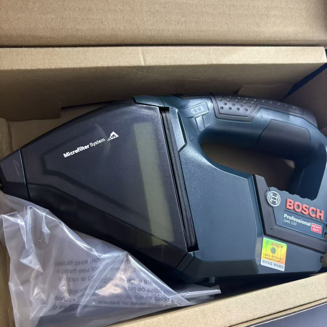 ボッシュ GAS 12V-LI プロフェッショナル掃除機、軽 - Car Vacuum のレビューと価格